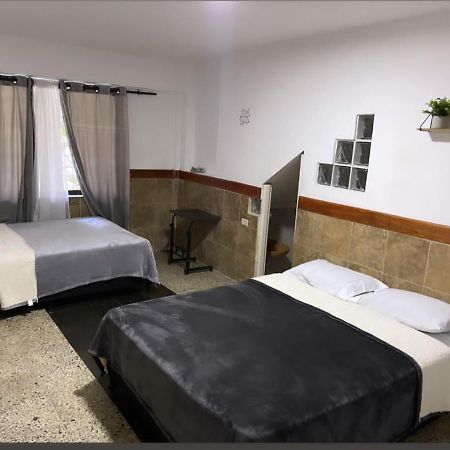 Casa Al Frente Del Pueblito Paisa Lejlighed Medellín Eksteriør billede