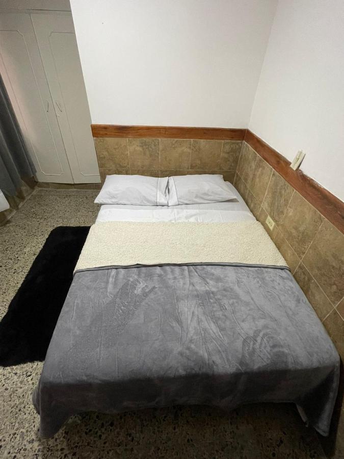 Casa Al Frente Del Pueblito Paisa Lejlighed Medellín Eksteriør billede